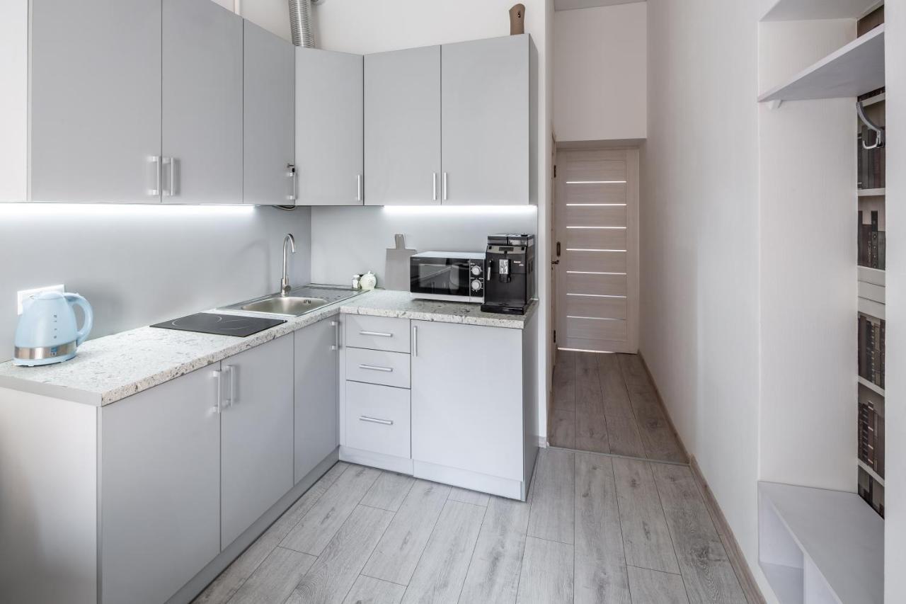 Bookinist Apartment Lviv Exterior photo