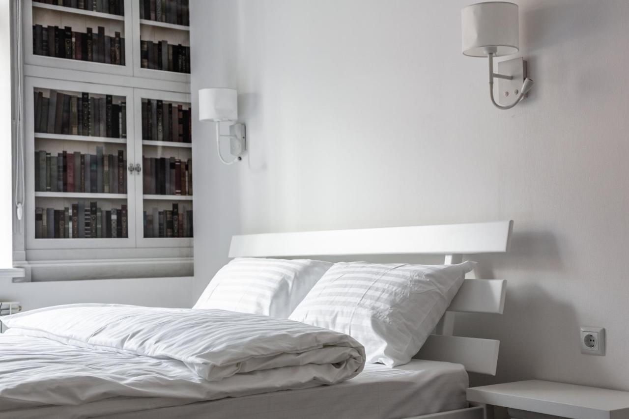 Bookinist Apartment Lviv Exterior photo